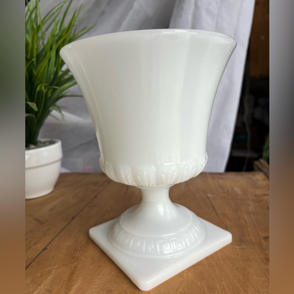 Vintage E.O. Brody Co. MJ-43 White Milk Heavy Pedestal Compote Vase USA Made